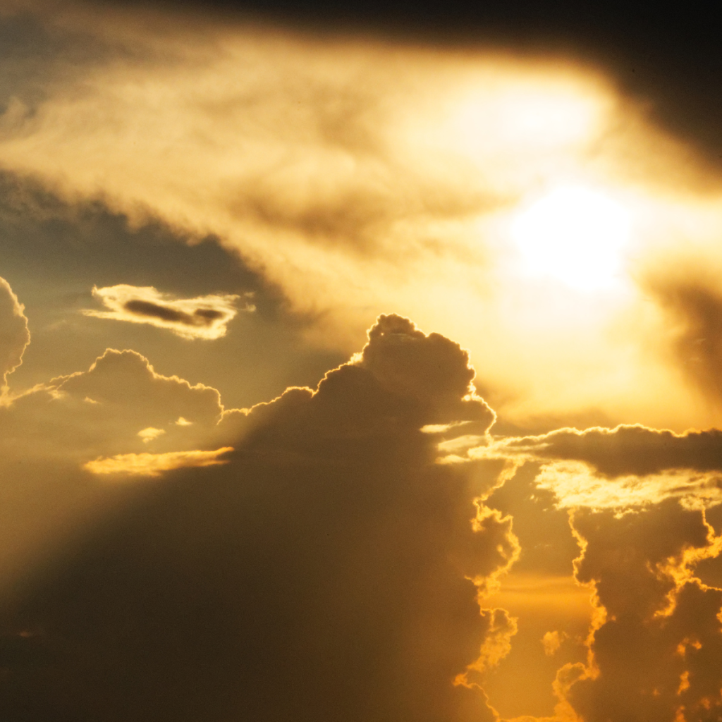 System EU ETS – dyskusja o reformie, ceny uprawnień CO₂ i kluczowe kierunki zmian: MSR, darmowe uprawnienia, CBAM, rewizja w 2026 r.