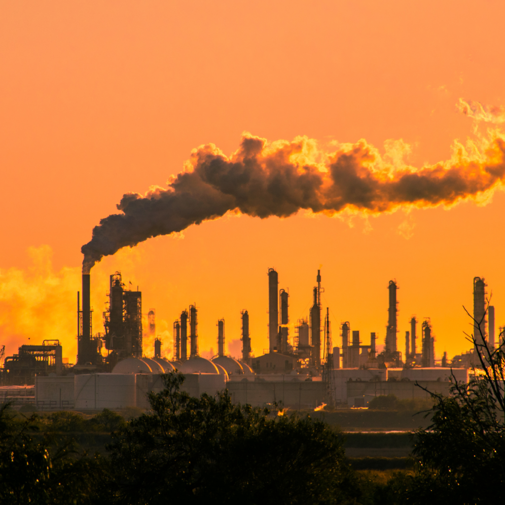 Newsletter Kancelarii Maruszkin o należytej staranności przedsiębiorstw i zmianach klimatu na tle instalacji przemysłowych.